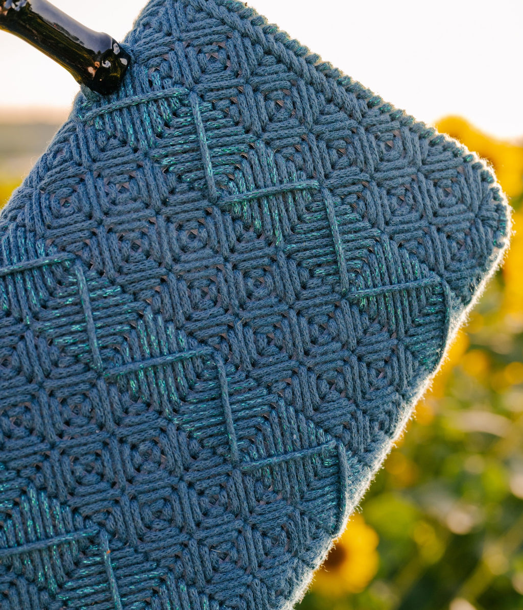 Sac en crochet rigide bleu canard