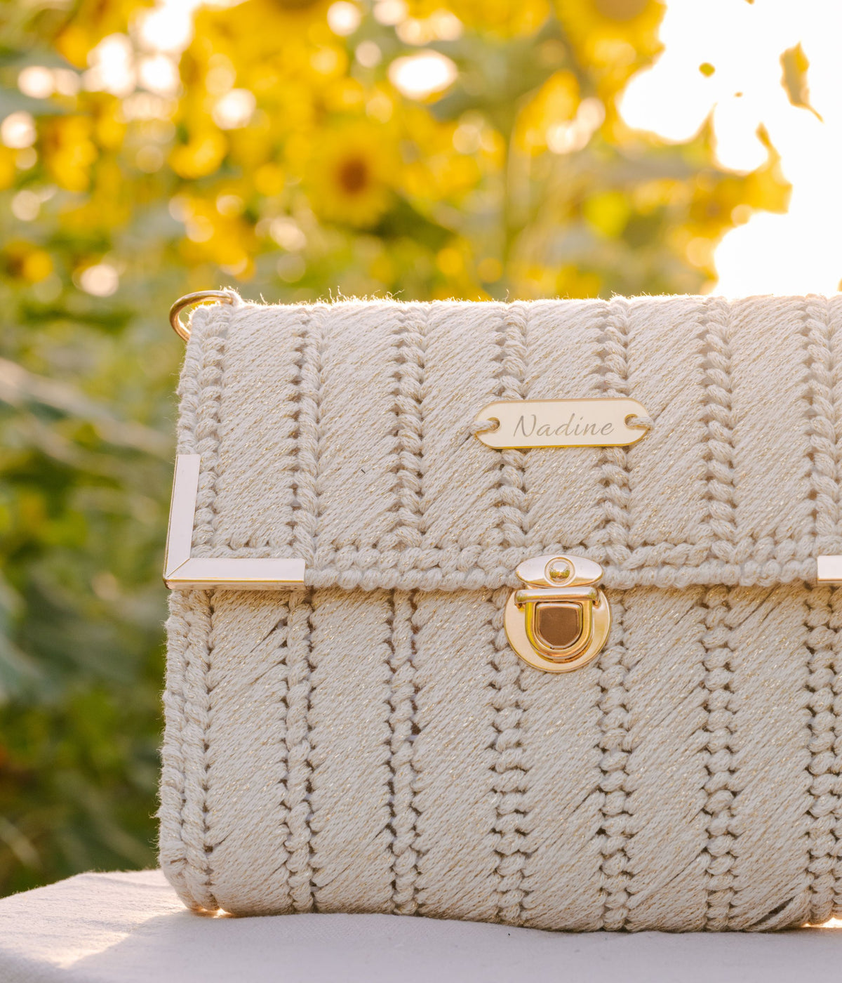 Sac à main en crochet écru