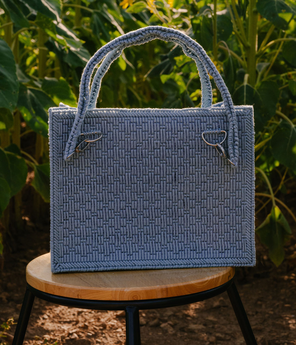 Grand sac cabas en crochet bleu gris