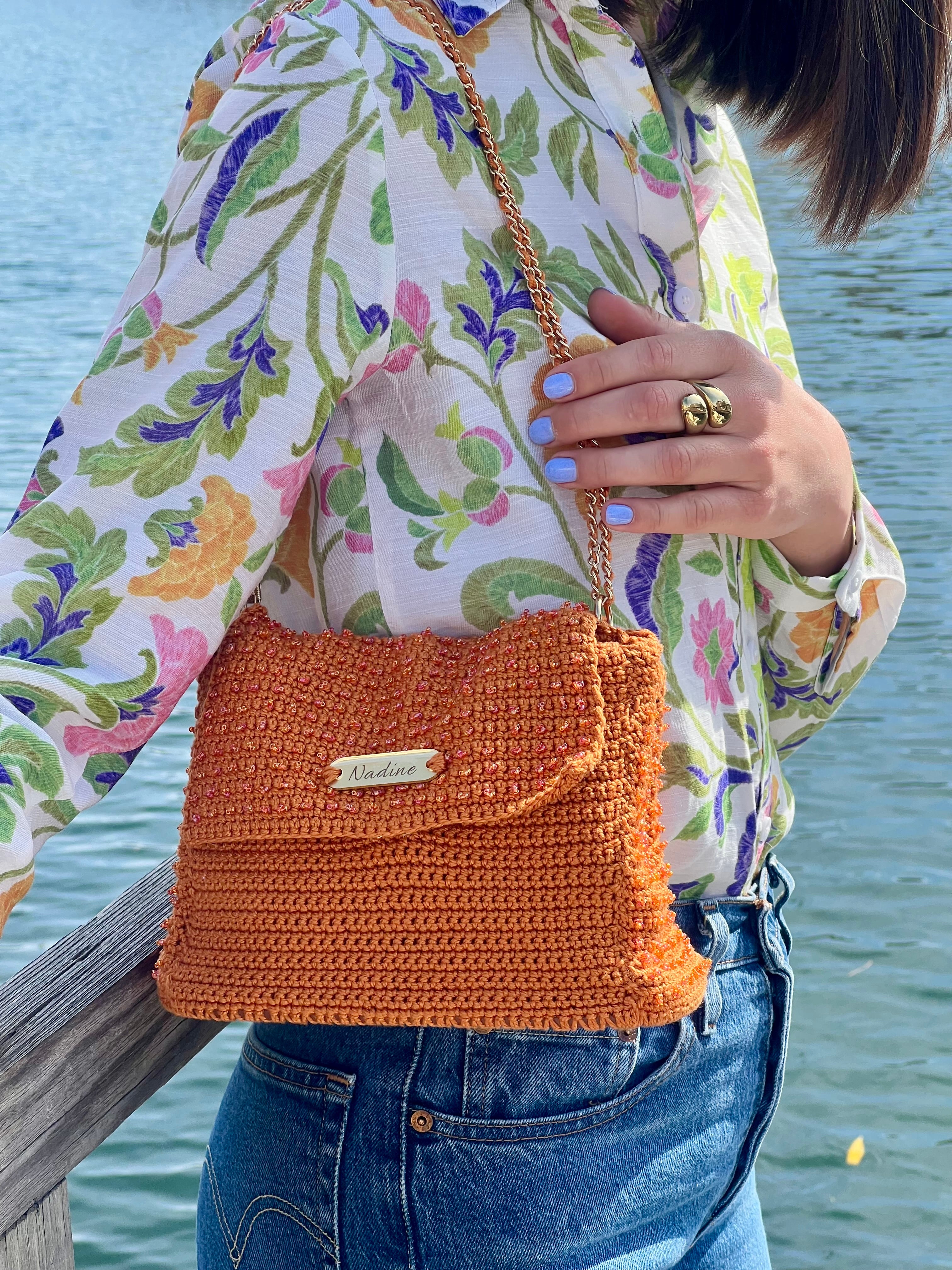Sac à main orange perles