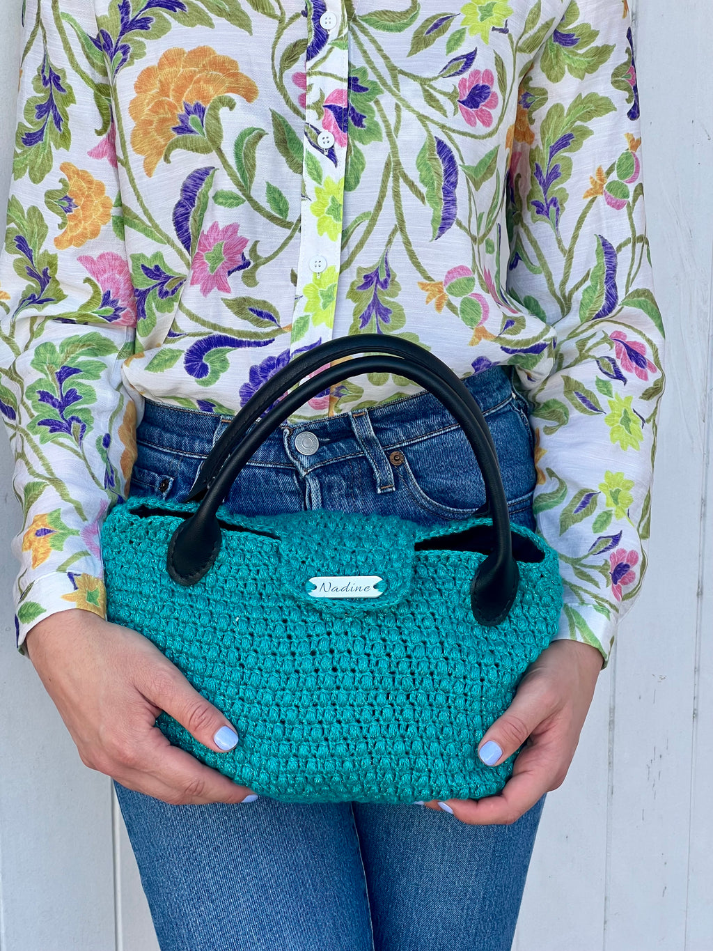 Sac à main crochet turquoise anses noires